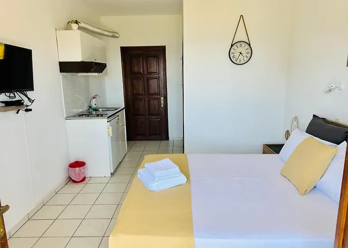 بيت ضيافة Faidrahouse Alikí