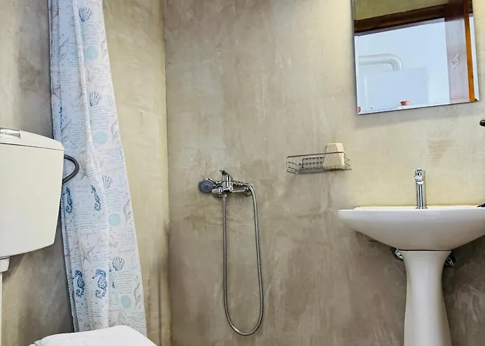 بيت ضيافة Faidrahouse 3*