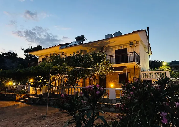 بيت ضيافة Faidrahouse Alikí