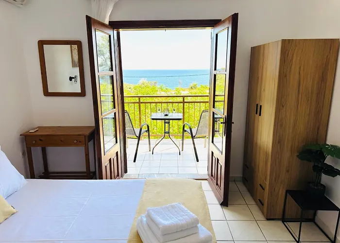 ゲストハウス Faidrahouse